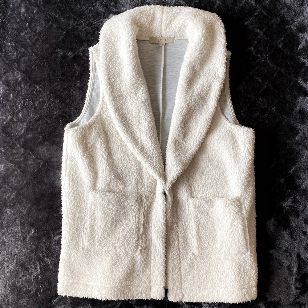 LOFT Sherpa Open Front Vest Shawl Collar White - Picture 2 of 4